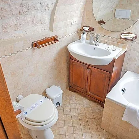 Charming Trulli 4*